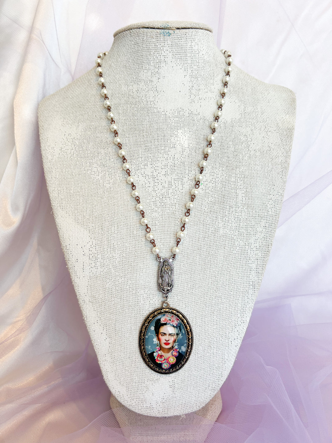 Frida Medallion Necklace