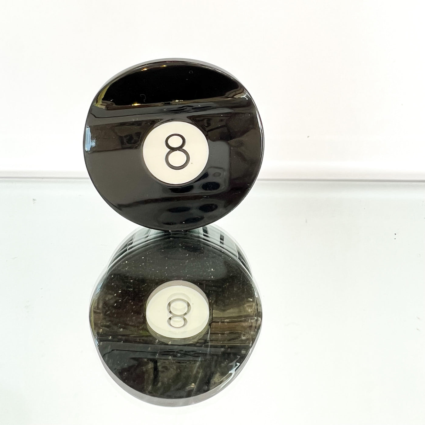 Acrylic 8 Ball Claw Clip, Black