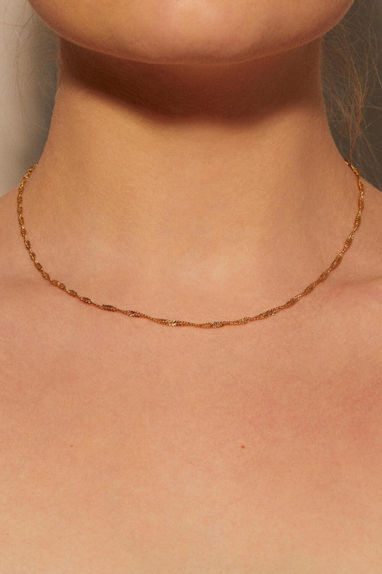 Twisted Rope Chain Necklace Gold