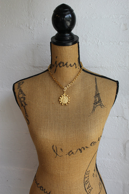 Honfleur Chain With Crowning Mary Medallion Gold